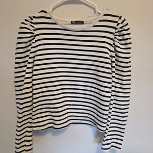 Zara Black and White Striped Long Sleeve Top